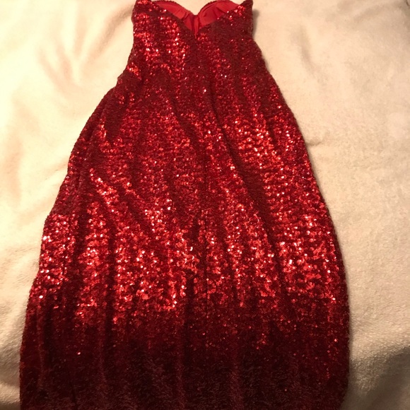 Sexy red long slit evening gown! Size small to medium!Great condition! - Picture 2 of 7